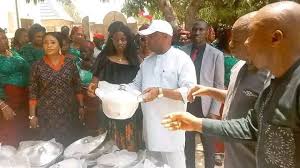 Nigerian Senator, Prof Okorie Reportedly Shares Cooking Pots As Empowerment Items To Constituents (Video)