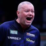 Dutch Darts Championship: Dirk Van Duijvenbode and Raymond Van Barneveld star on day one | Darts News