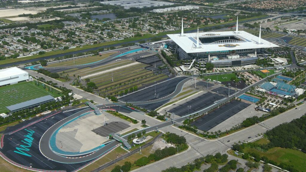 Miami GP agrees new 10-year F1 contract extension ahead of 2025 event around Hard Rock Stadium | F1 News
