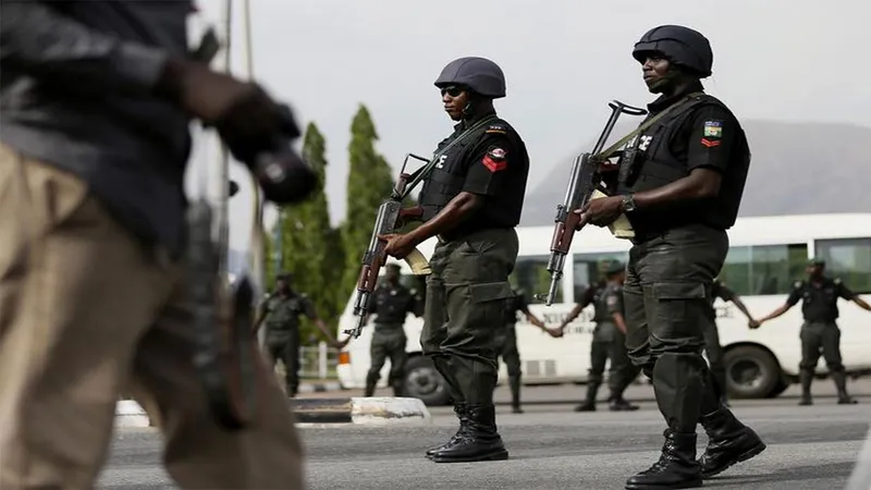 Security operatives arrest six criminals, launch manhunt for gunrunner