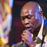 Seun Kuti narrowly escapes stray bullet in U.S (VIDEO)