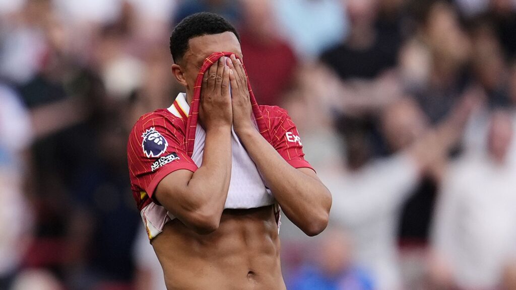 Trent Alexander-Arnold: Jamie Carragher unhappy after Liverpool defender booed in first appearance since exit confirmed | Football News