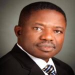 Ex-Minister Olubolade Slumps And D!es While Playing Lawn Tennis
