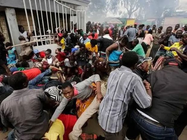 Stampede During Cash Distribution Leaves Three De@d, 21 Injured In Borno Town