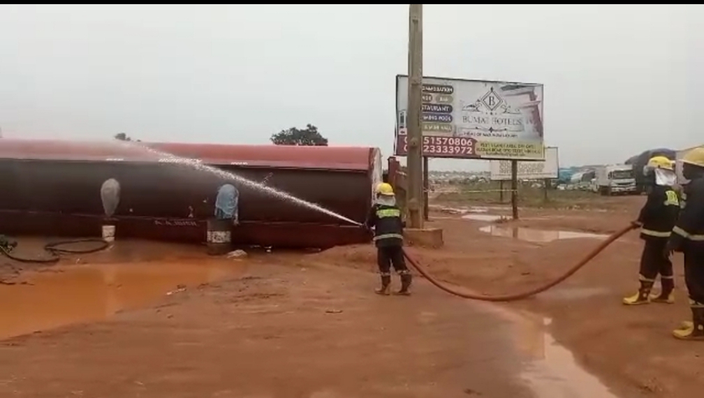 Another Petroleum Tanker Falls In Oyo (Photos)