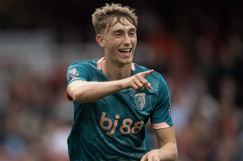 Real Madrid sign Bournemouth’s Huijsen for £50 million